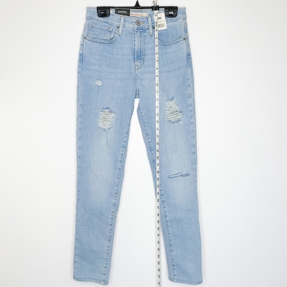 NWT LEVI'S 721 HIGH RISE SKINNY Size 27 Light Wash Custom Short Rip Denim Jeans - Picture 2 of 5